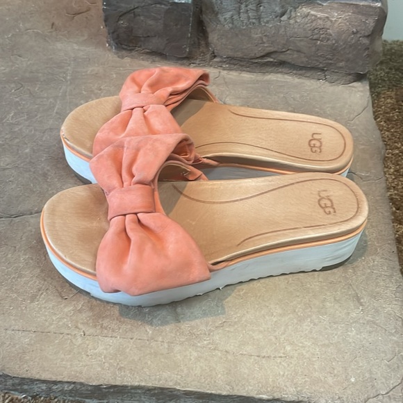 🔥UGG🔥 - Picture 3 of 7